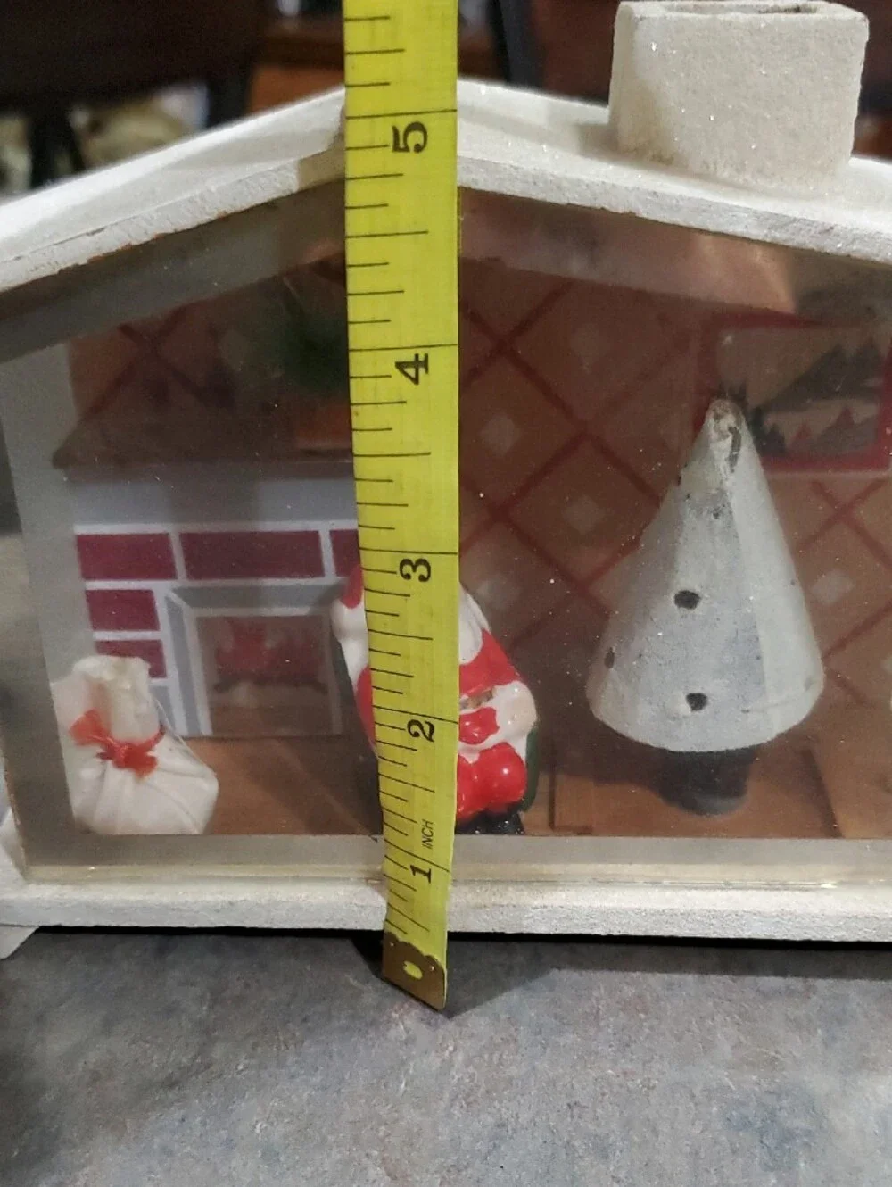 Vintage Japan Light Up Twinkle Shadow Box Santa House